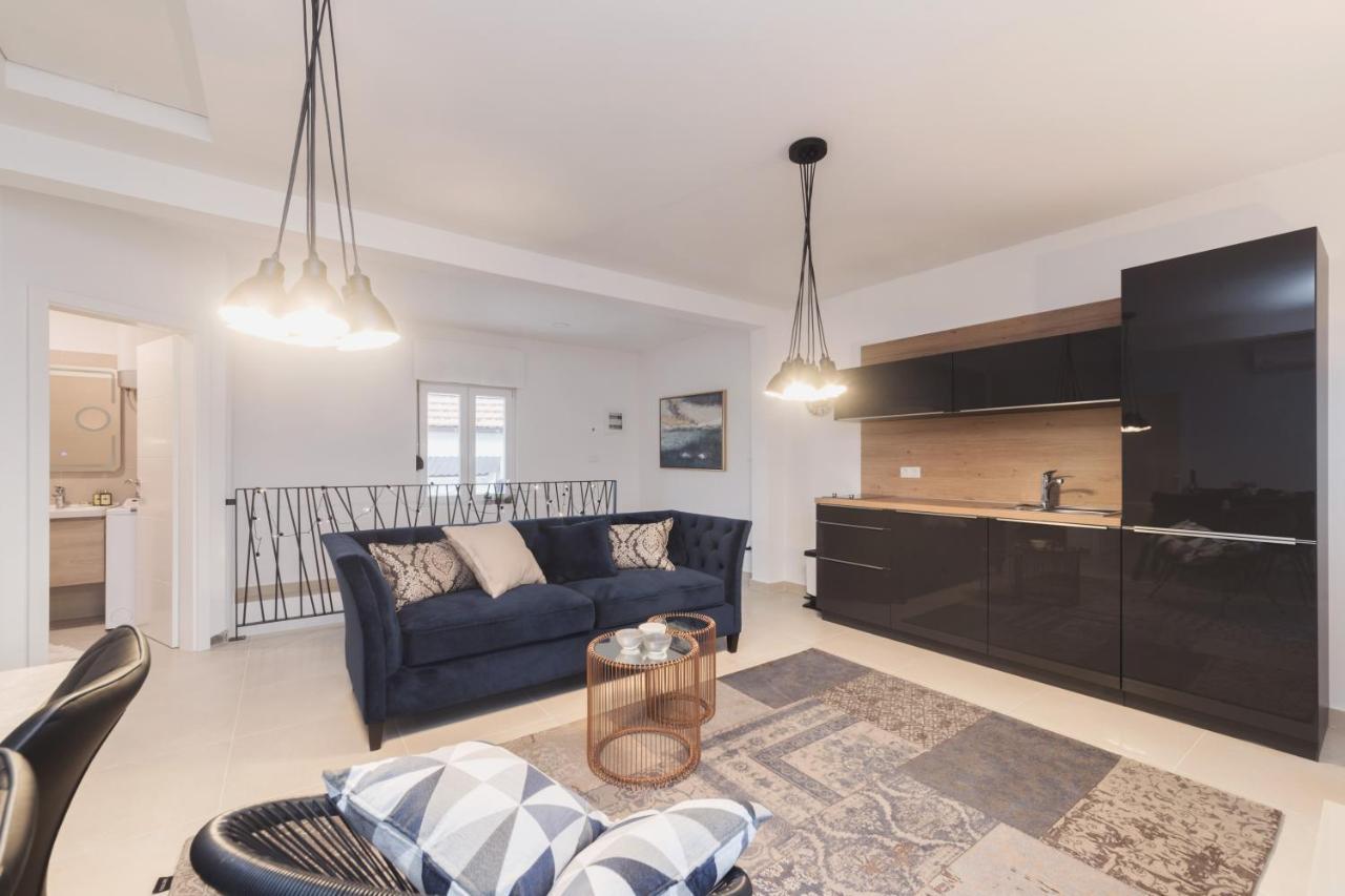Apartment Ema Zára Kültér fotó
